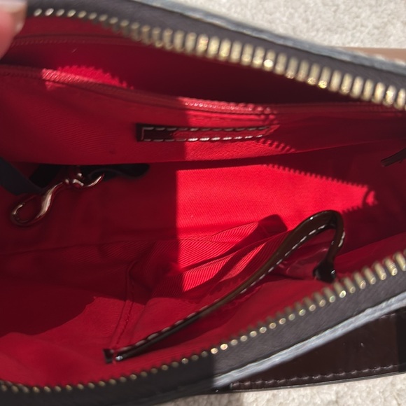 Dooney and Bourke mini handbag in tan patent leather - Picture 4 of 4